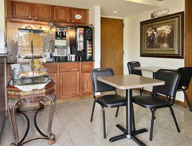 Super 8 By Wyndham Ruston Motel Restaurant bilde